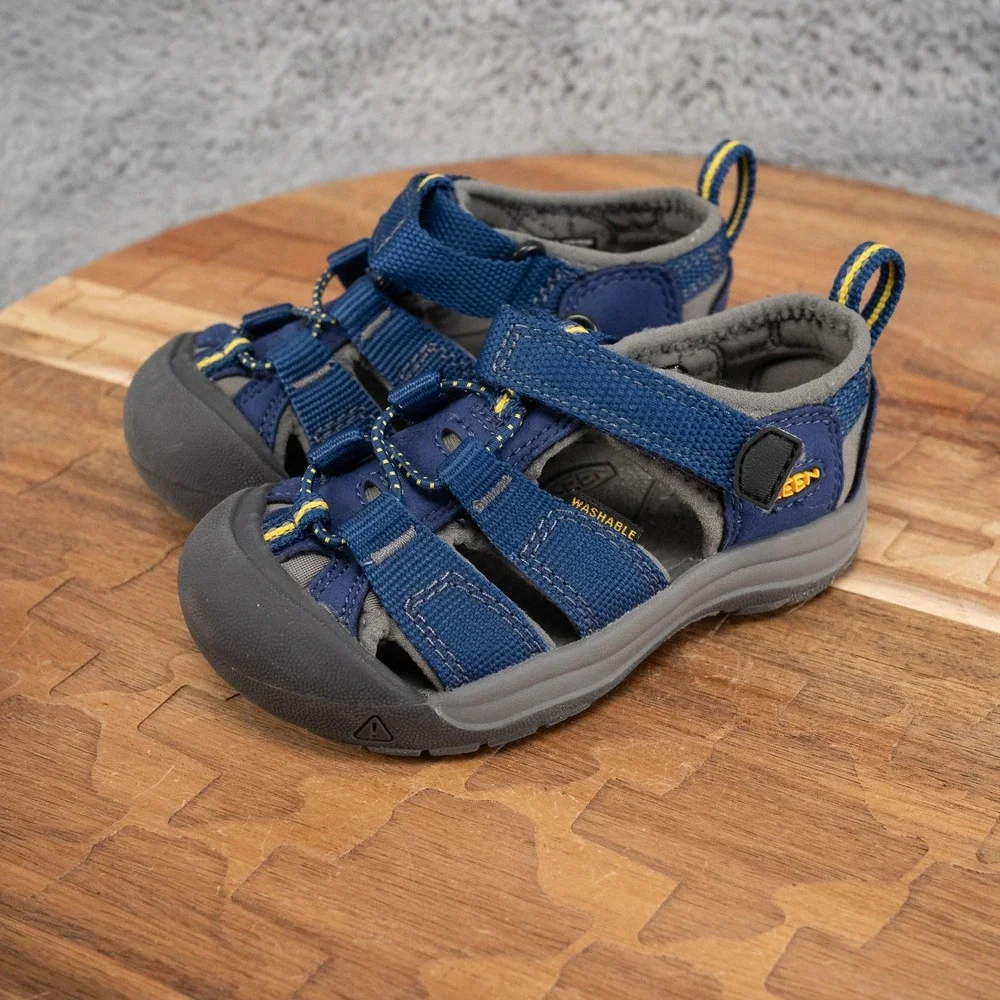 Little Kids Keen Newport H2 Blue Strappy Outdoor Shoes Sandals Size 7 C